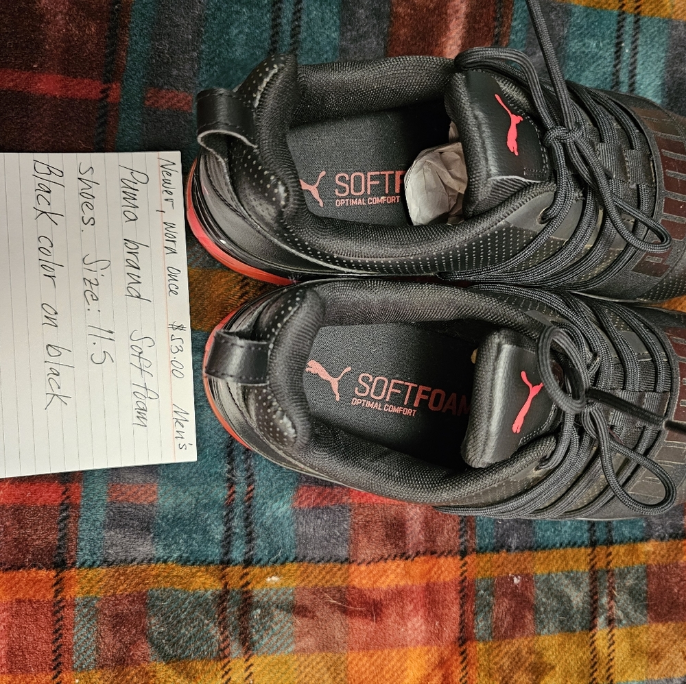 Mens size 11 Puma shoes